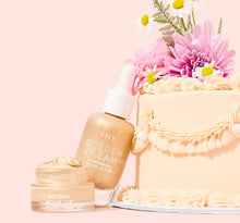 Load image into Gallery viewer, Golden Gleam illuminating peptide serum + golden moon dip mousse. Golden Moments limited edition set. FHF lifestyle