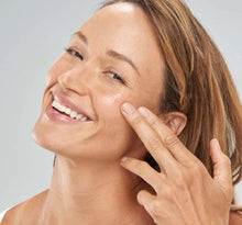Load image into Gallery viewer, FHF Flat Out Firm - Hyaluronic Acid Peptide Firming Serum