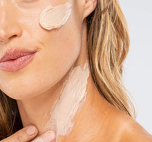 Load image into Gallery viewer, FHF Mighty Tighty Turmeric & Banana Tightening Face Mask