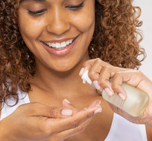 Load image into Gallery viewer, FHF Eternal Light Vitamin Enhanced Illuminating Serum