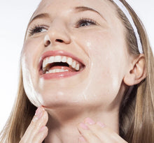 Load image into Gallery viewer, FHF Green Tea Milk Wash Cream Cleanser
