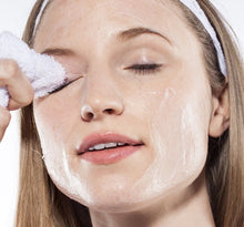 Load image into Gallery viewer, FHF Green Tea Milk Wash Cream Cleanser